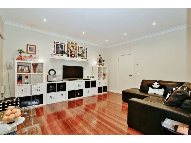 1/108 Buckley Street, Noble Park VIC 3174