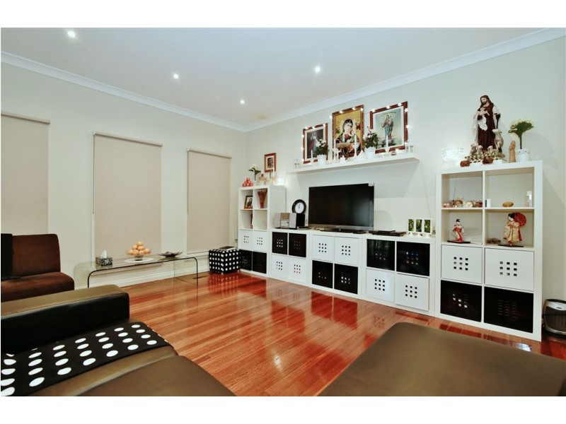 1/108 Buckley Street, Noble Park VIC 3174
