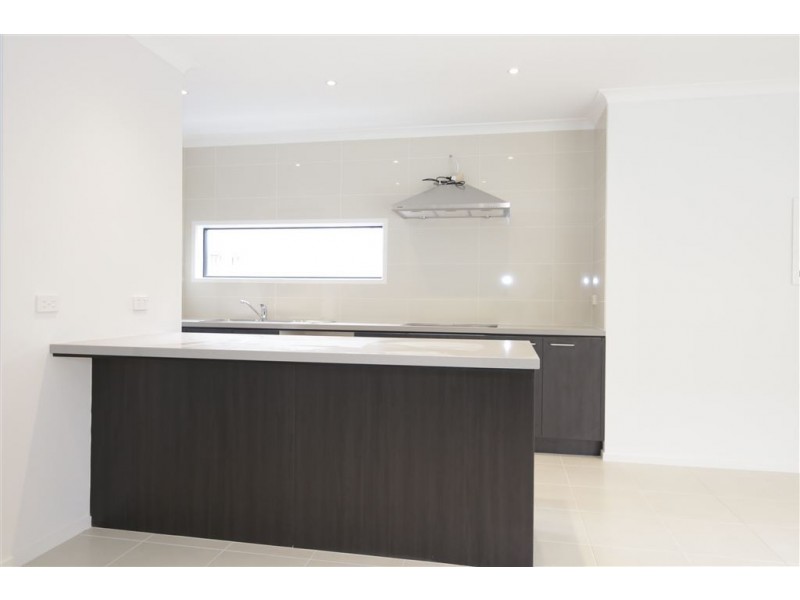 2 Denmark Road, Keysborough VIC 3173