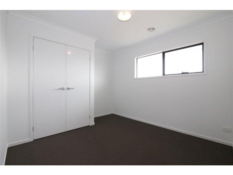 2 Denmark Road, Keysborough VIC 3173