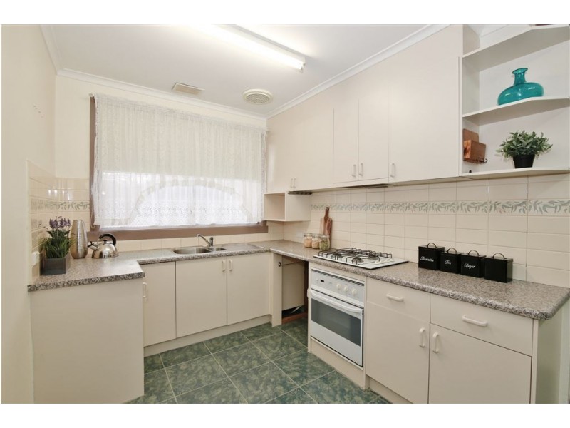 8 Dallimore Court, Noble Park VIC 3174