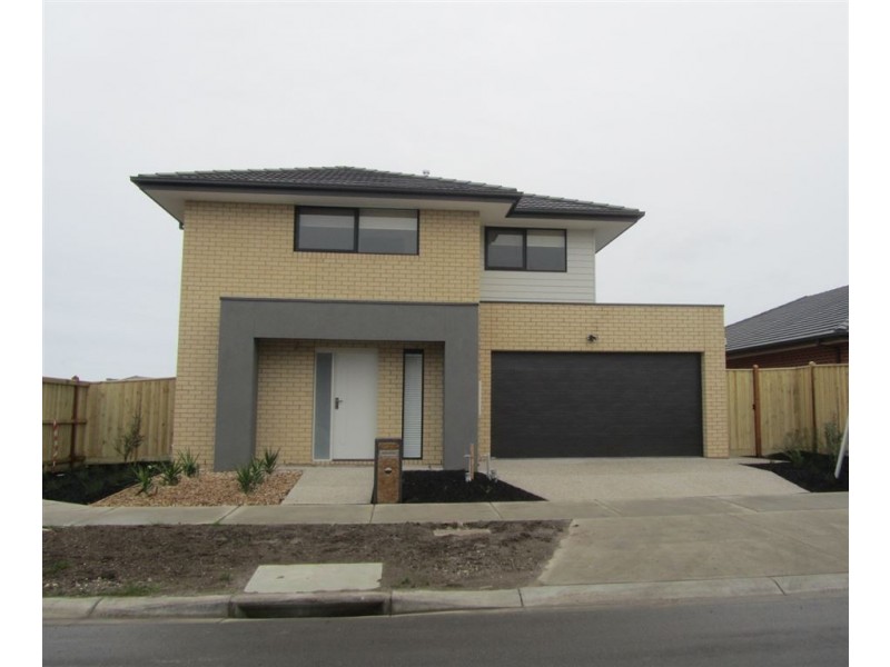 2 Denmark Road, Keysborough VIC 3173