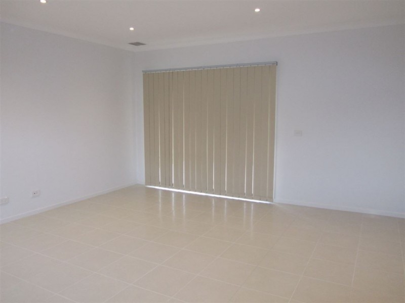 2 Denmark Road, Keysborough VIC 3173