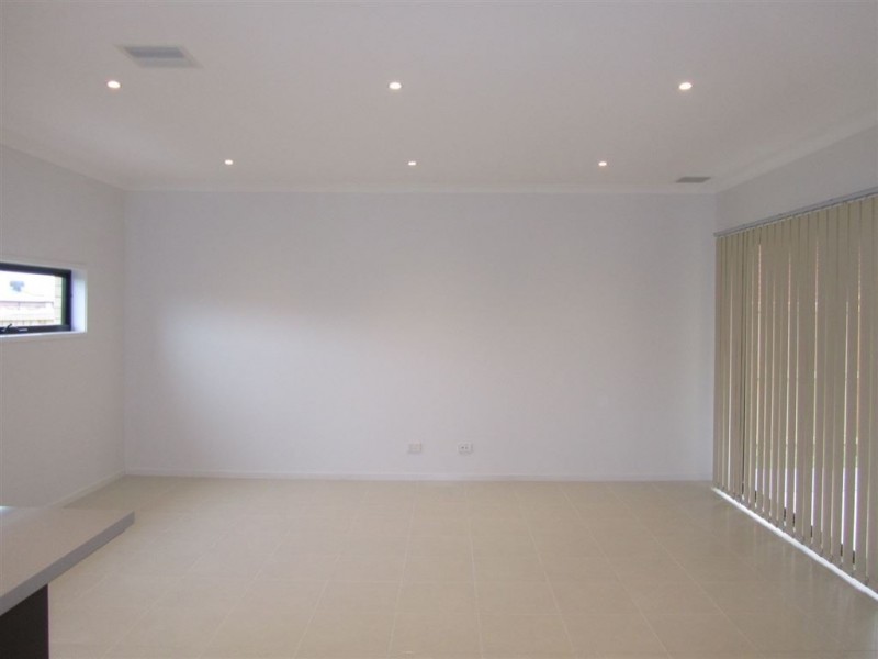2 Denmark Road, Keysborough VIC 3173