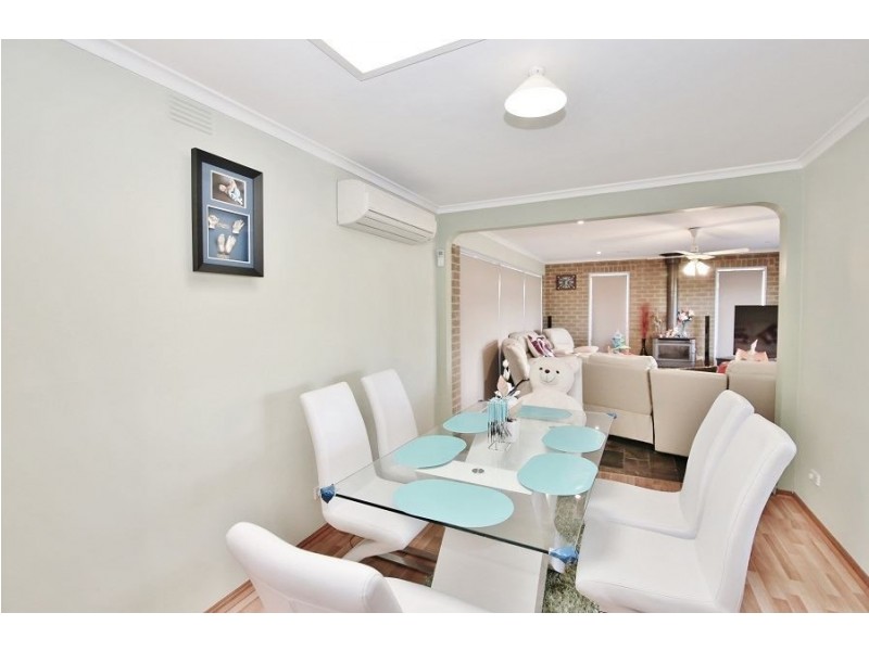 2 Western Way, Narre Warren VIC 3805