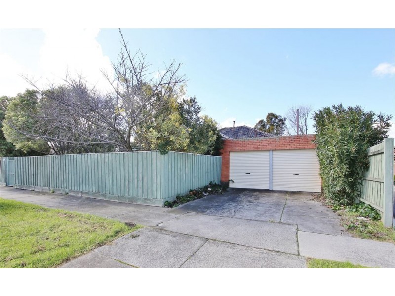 25 Royal Avenue, Springvale VIC 3171