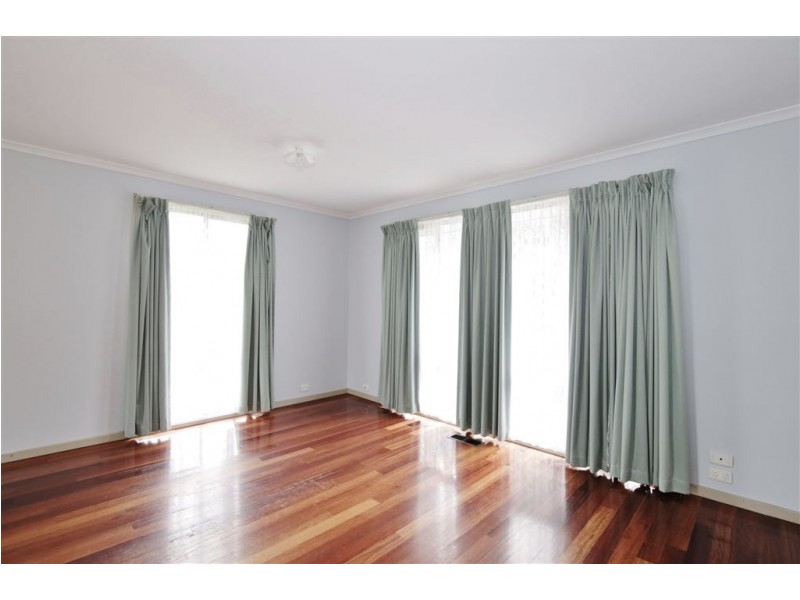 90 Amaroo Drive, Chelsea Heights VIC 3196