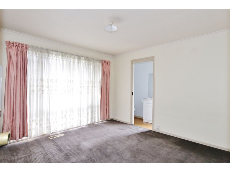 90 Amaroo Drive, Chelsea Heights VIC 3196