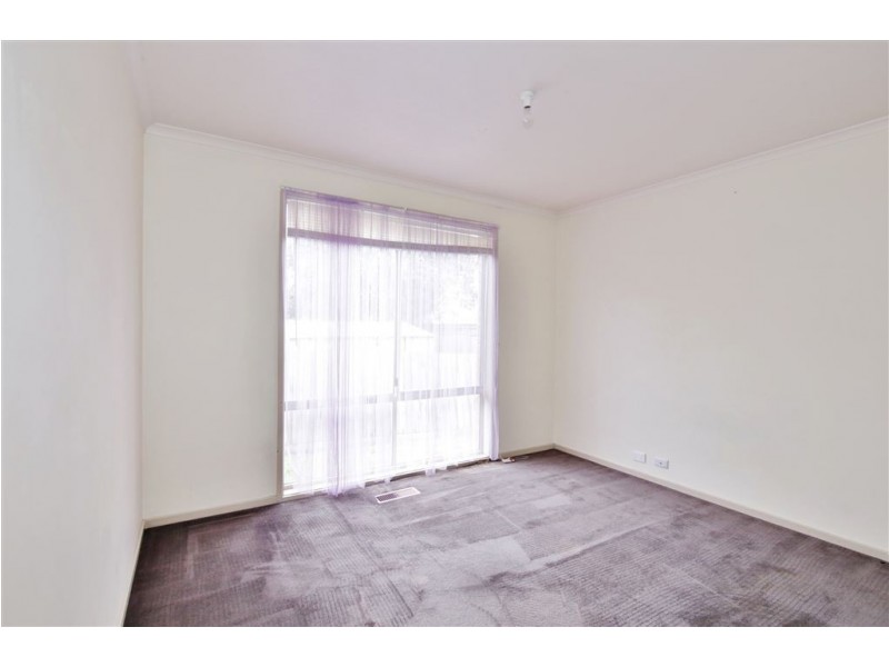 90 Amaroo Drive, Chelsea Heights VIC 3196