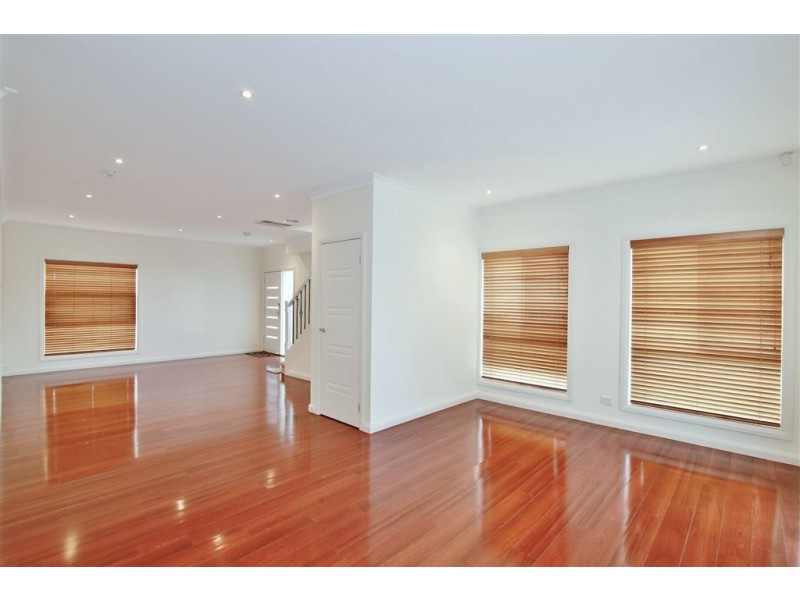 130 Corrigan Road, Noble Park VIC 3174