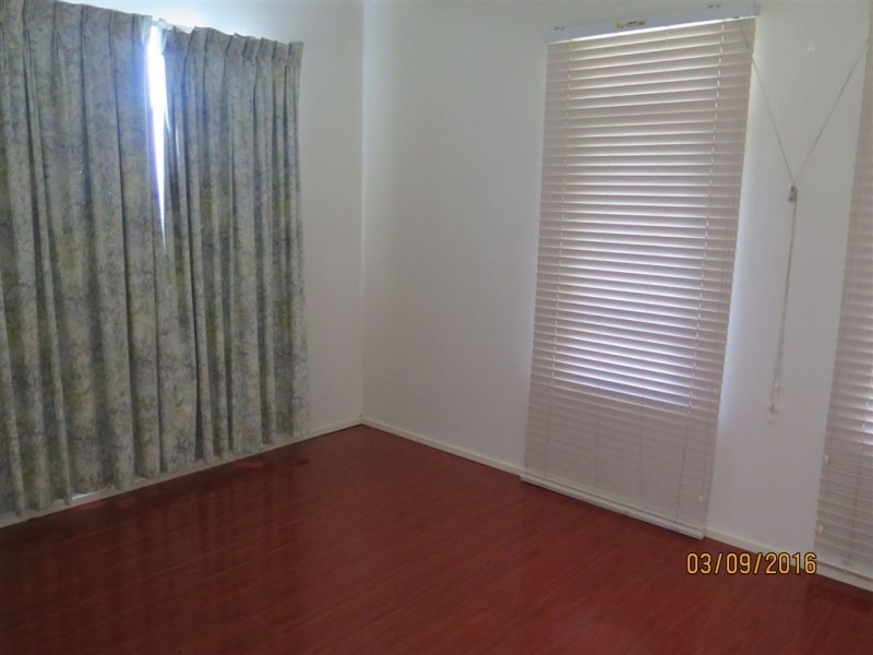 3 Oak Avenue, Doveton VIC 3177