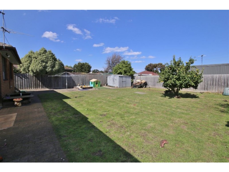 3 Guildford Crescent, Narre Warren VIC 3805