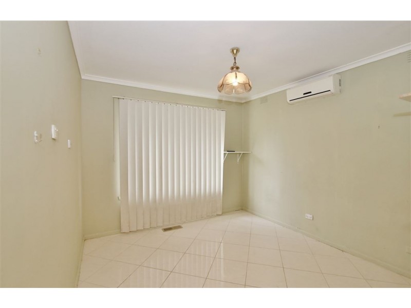 13 Springfield Road, Springvale South VIC 3172