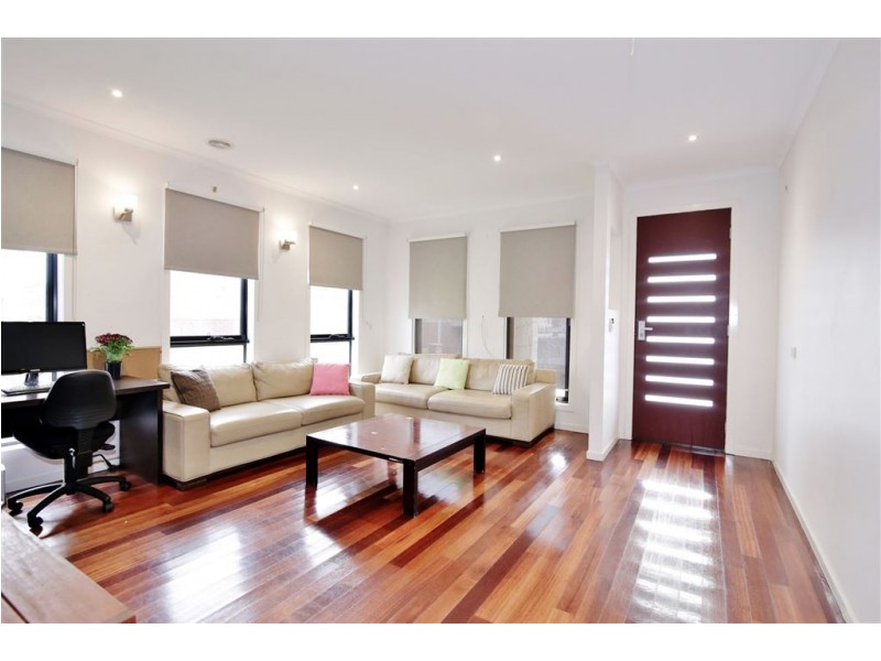 19 Moncur Avenue, Springvale VIC 3171