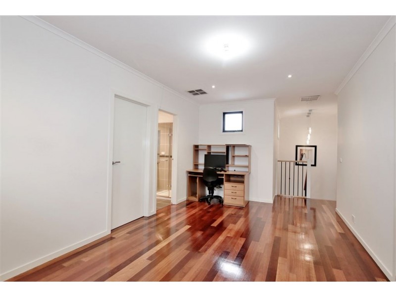 19 Moncur Avenue, Springvale VIC 3171