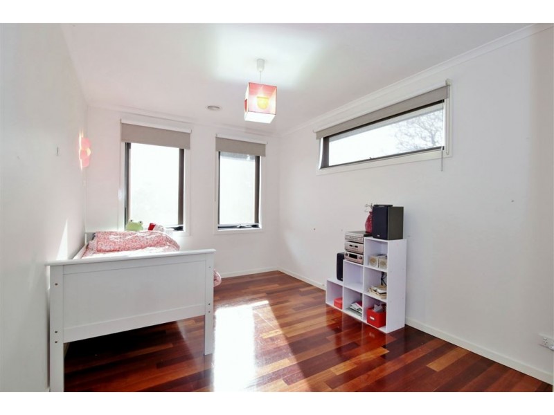 19 Moncur Avenue, Springvale VIC 3171