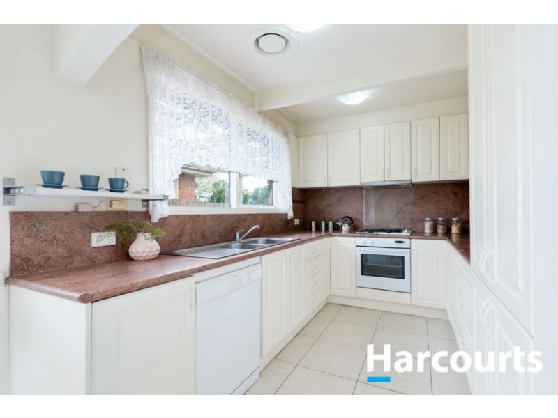 2 Flower Street, Ferntree Gully VIC 3156