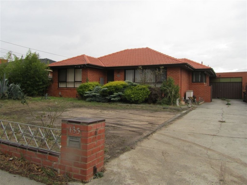 135 Police Road, Mulgrave VIC 3170