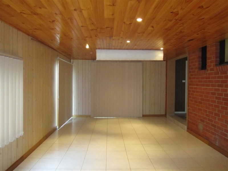 135 Police Road, Mulgrave VIC 3170