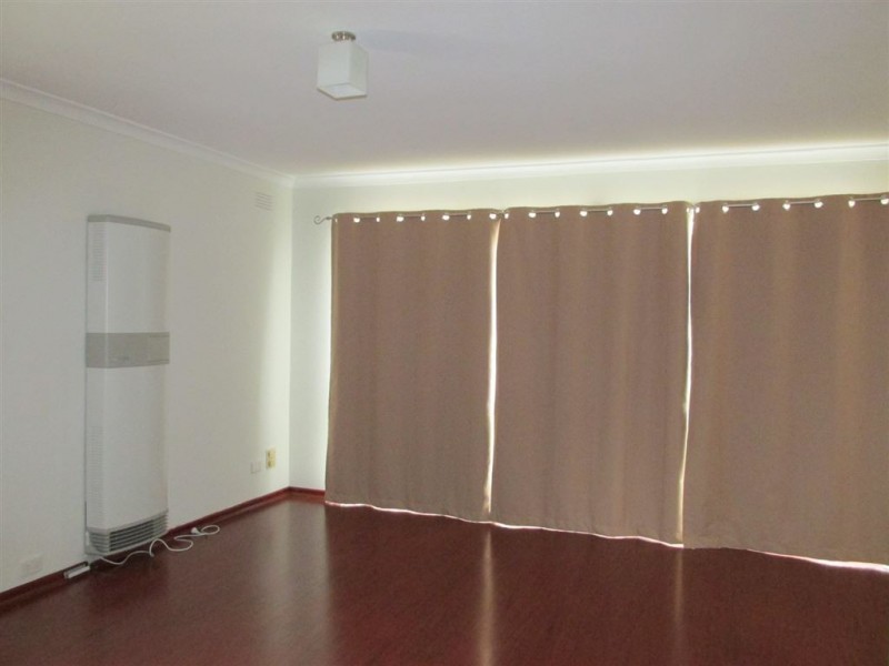 10 Clarence Avenue, Keysborough VIC 3173