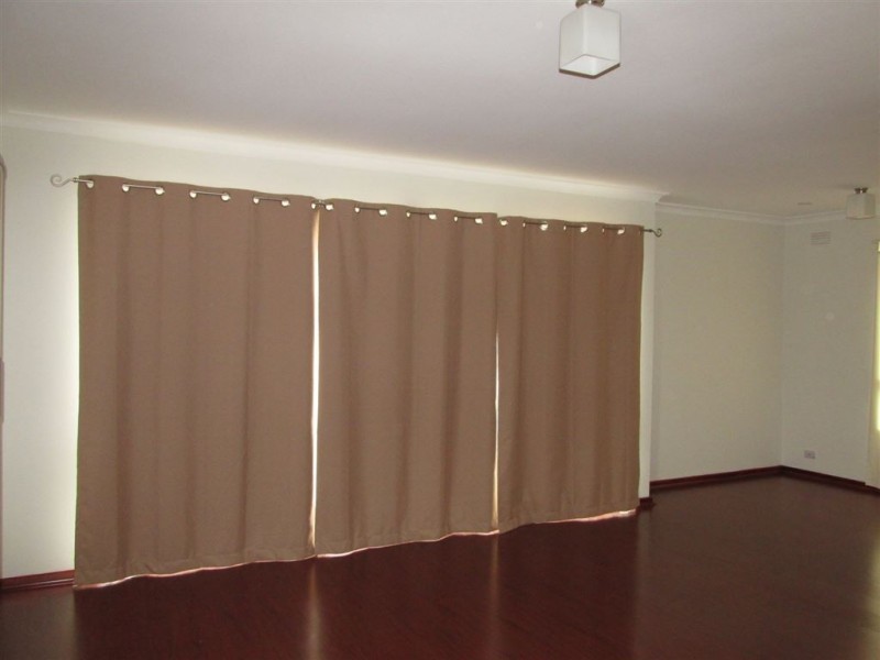 10 Clarence Avenue, Keysborough VIC 3173