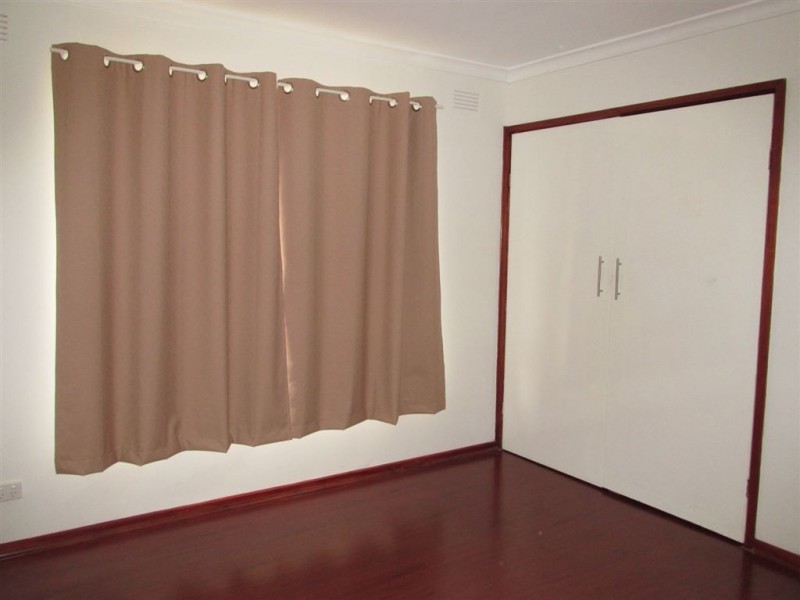 10 Clarence Avenue, Keysborough VIC 3173