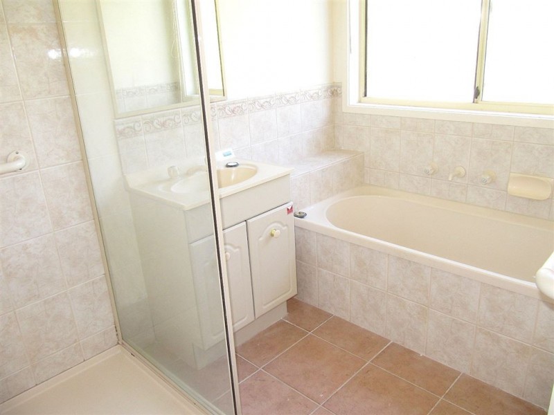 39 Warrenwood Place, Narre Warren VIC 3805