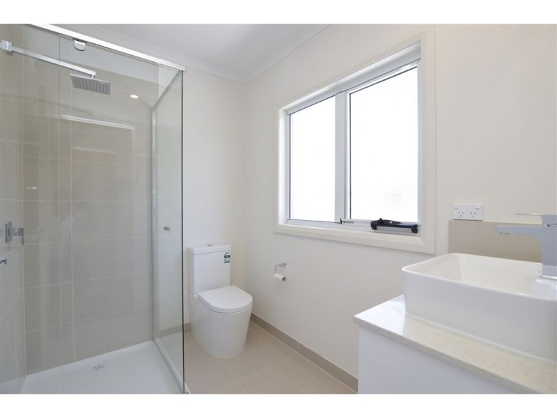 11 Bronwyn Court, Clayton South VIC 3169