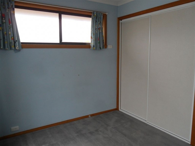 31 St James Avenue, Springvale VIC 3171