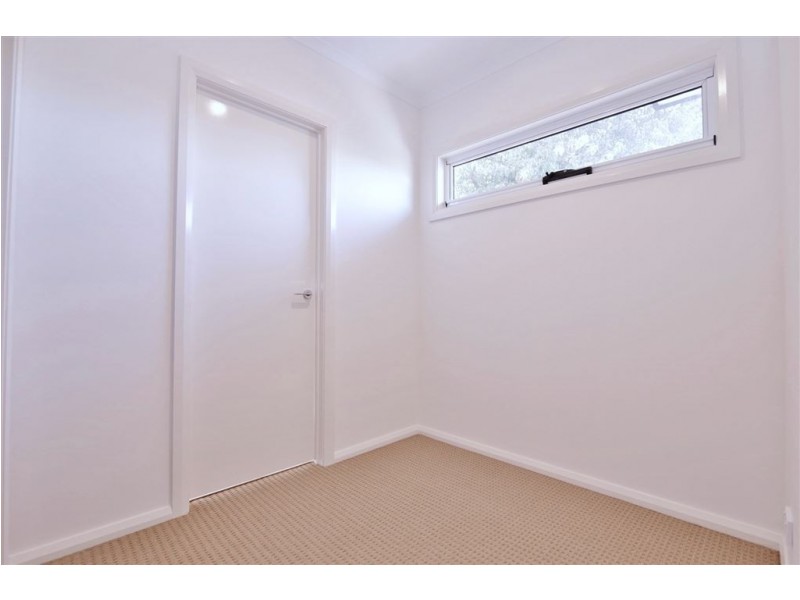 11 Bronwyn Court, Clayton South VIC 3169