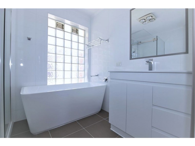 1 Levin Street, Springvale South VIC 3172