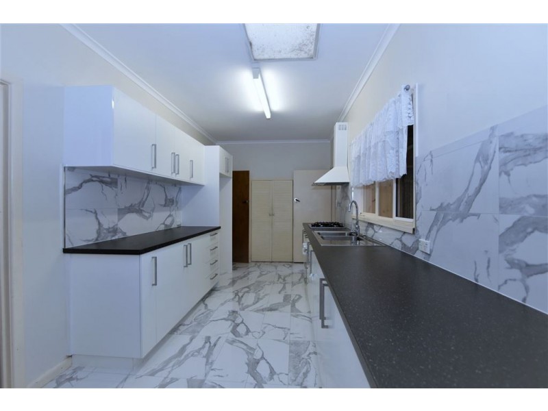 17 Alsace Street, Dandenong VIC 3175