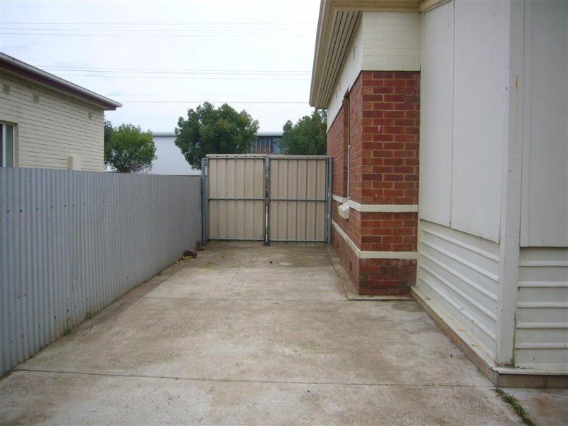 22 Simpson Avenue, Devon Park SA 5008