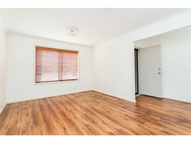 28 Hamra Drive, Smithfield SA 5114