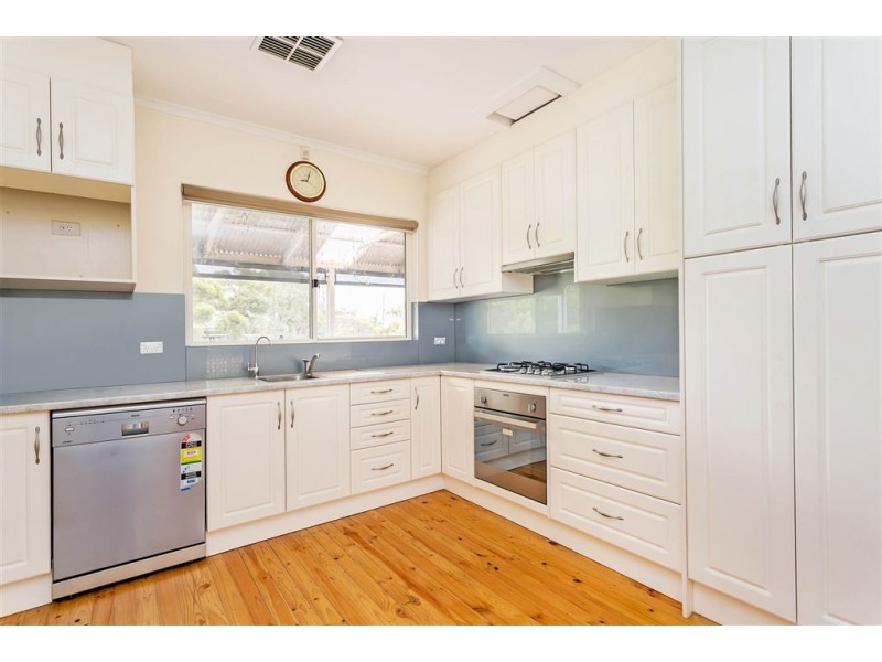 21 Murrell Road, Para Hills SA 5096