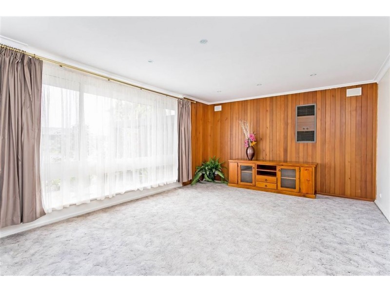 16 Dundee Road, Modbury SA 5092