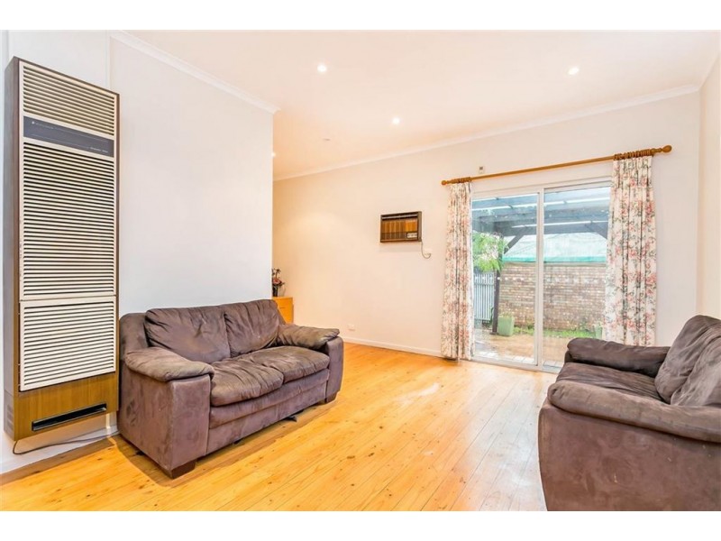 16 Dundee Road, Modbury SA 5092