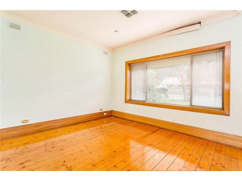 11 Lorraine Avenue, Manningham SA 5086