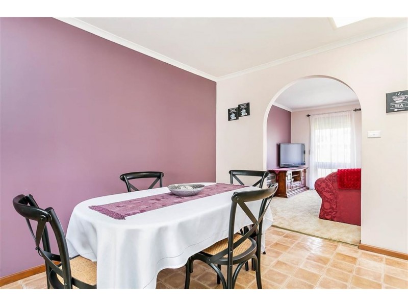 2 Angus Court, Renown Park SA 5008