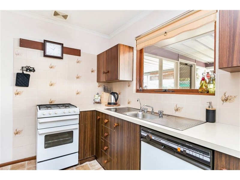 2 Angus Court, Renown Park SA 5008