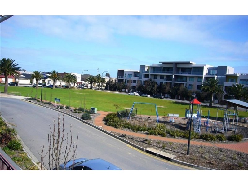 91 Rondo Avenue, Findon SA 5023