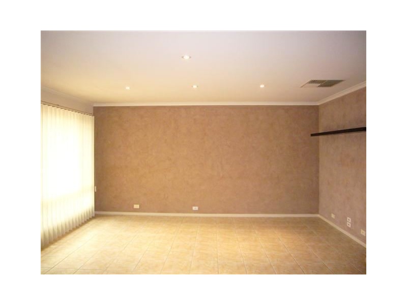 7 Bentley Avenue, Croydon Park SA 5008