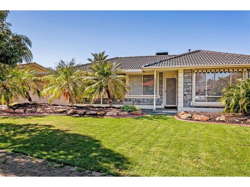 18 Benaud Avenue, Salisbury East SA 5109