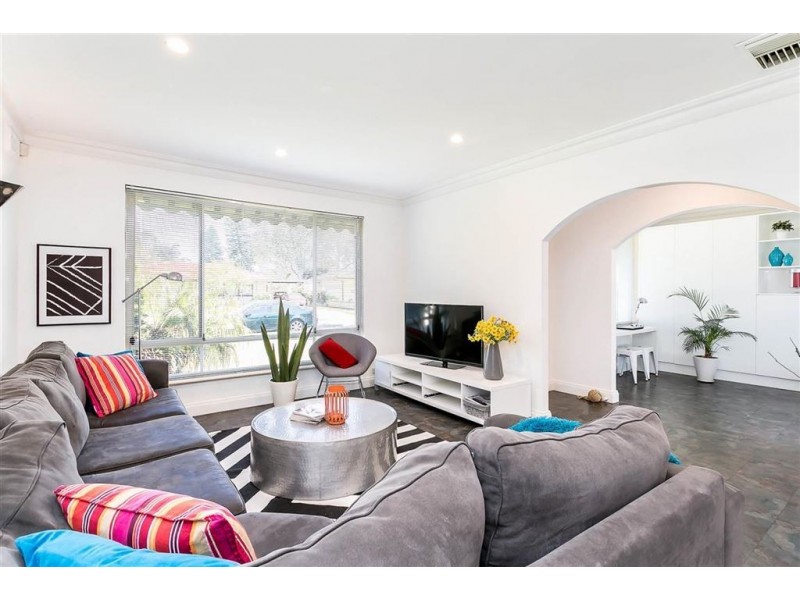 18 Benaud Avenue, Salisbury East SA 5109