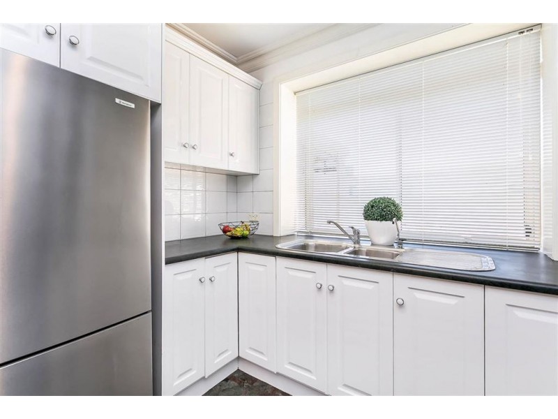 18 Benaud Avenue, Salisbury East SA 5109