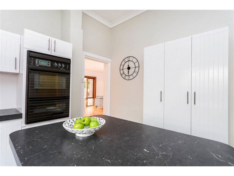 38 Cochrane Terrace, Prospect SA 5082