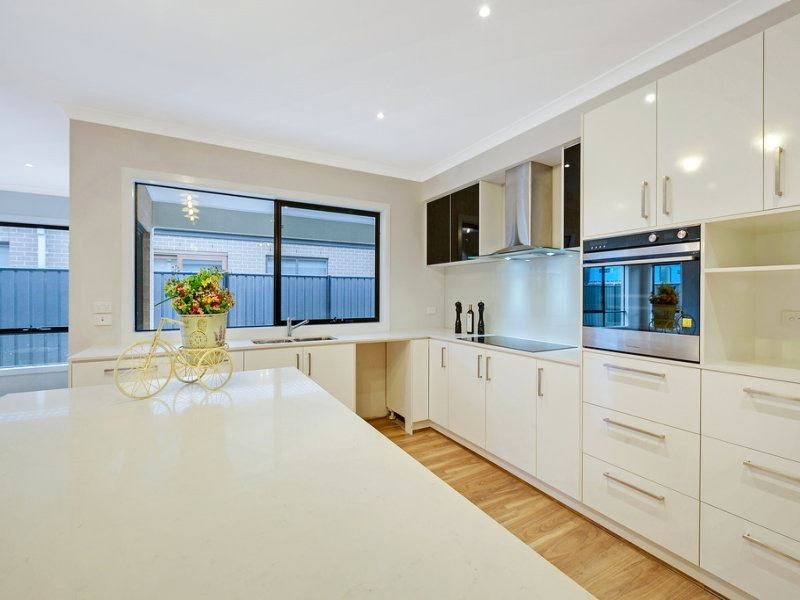 61 Lockhart Street, Mernda VIC 3754