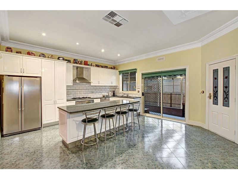 5 Nardoo Street, South Morang VIC 3752