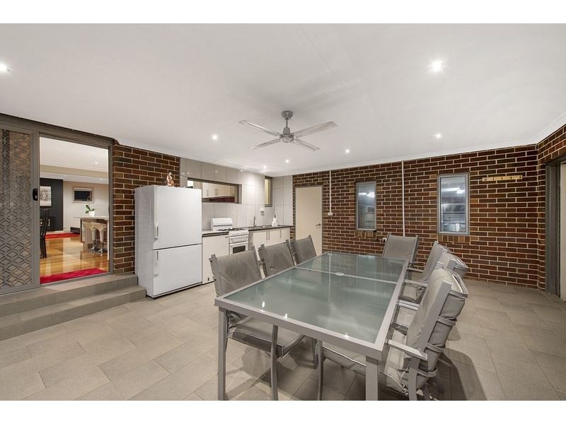 10 Petal Court, South Morang VIC 3752