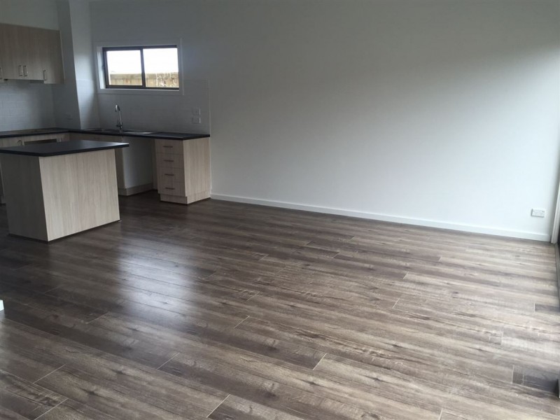 1/19 Positano Way, Lalor VIC 3075